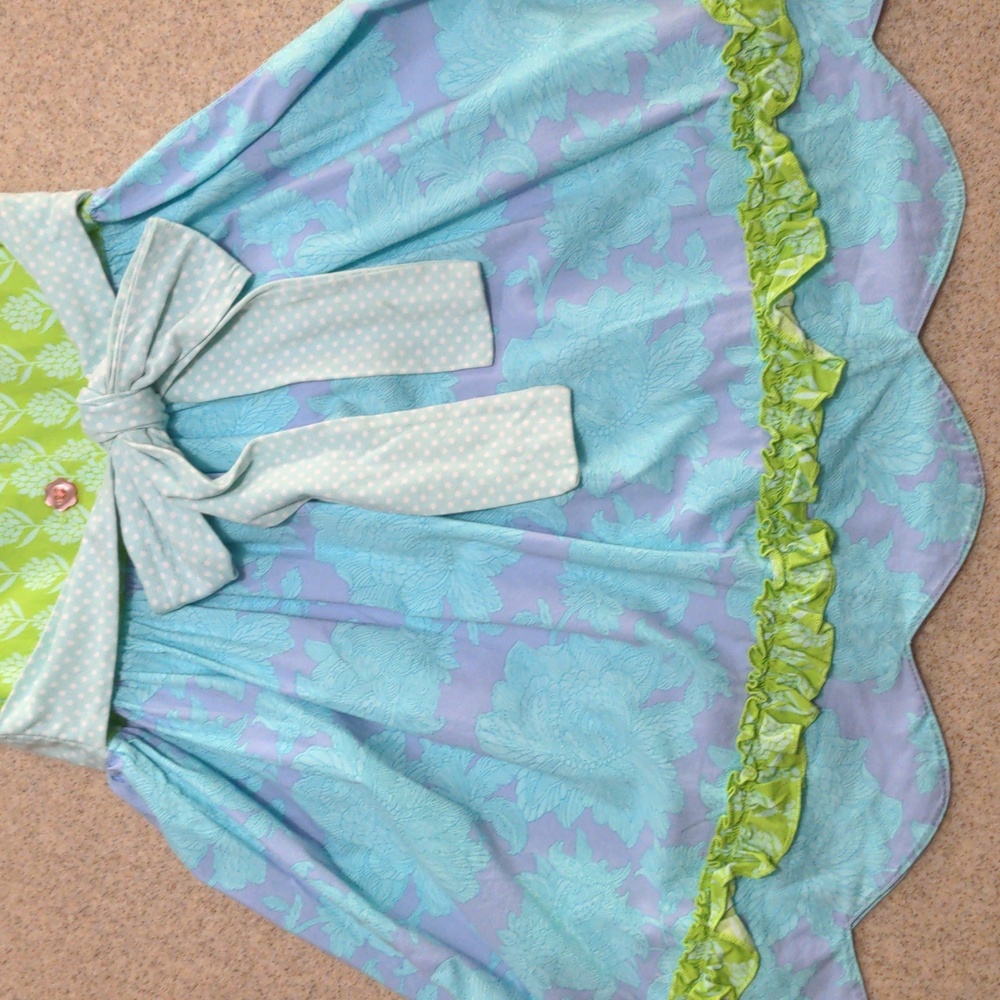 Serendipity Shrimp and Grits Green, Purple and Blue Scalloped Hem Dress Size 7-8 - Picture 9 of 12